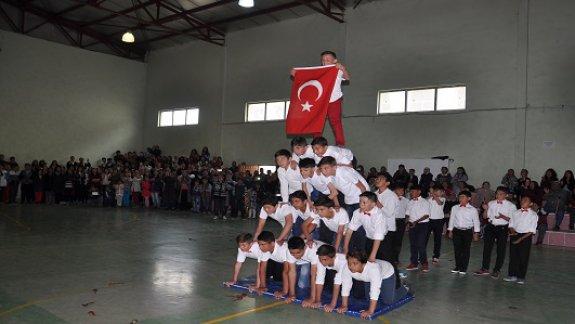 19 Mayıs Atatürk"ü Anma ve Gençlik ve Spor Bayramı Kutlandı