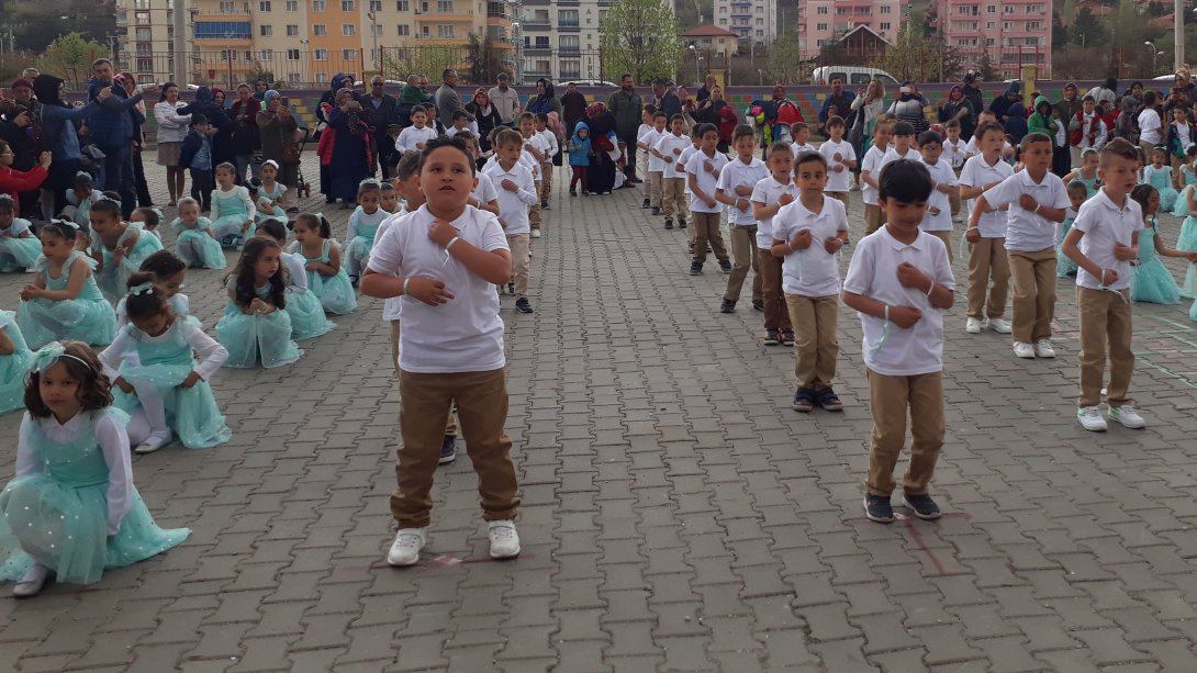 Şabanözü Şehitler İlkokulu Okuma Bayramı Düzenledi 