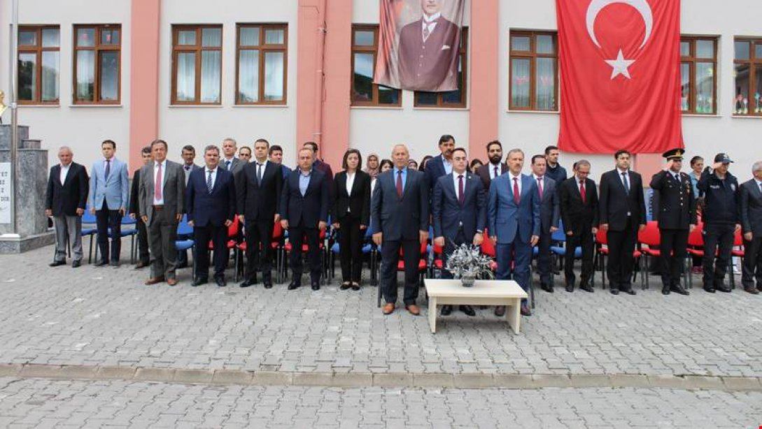 19 Mayıs Atatürk'ü Anma, Gençlik ve Spor Bayramı Kutlandı.